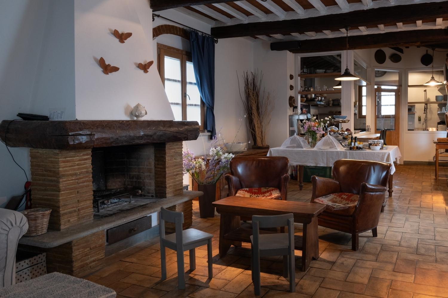 Olimagio Farm Stay With Animals And 25M Pool, Beach At Cycling Distance Pietrasanta Εξωτερικό φωτογραφία